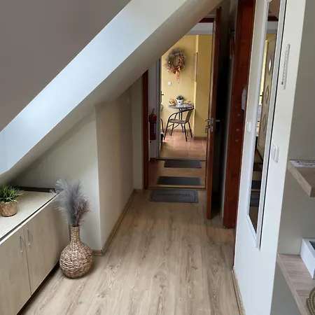 Takacs Vendeghaz 2 Apartment Sopron Exterior photo
