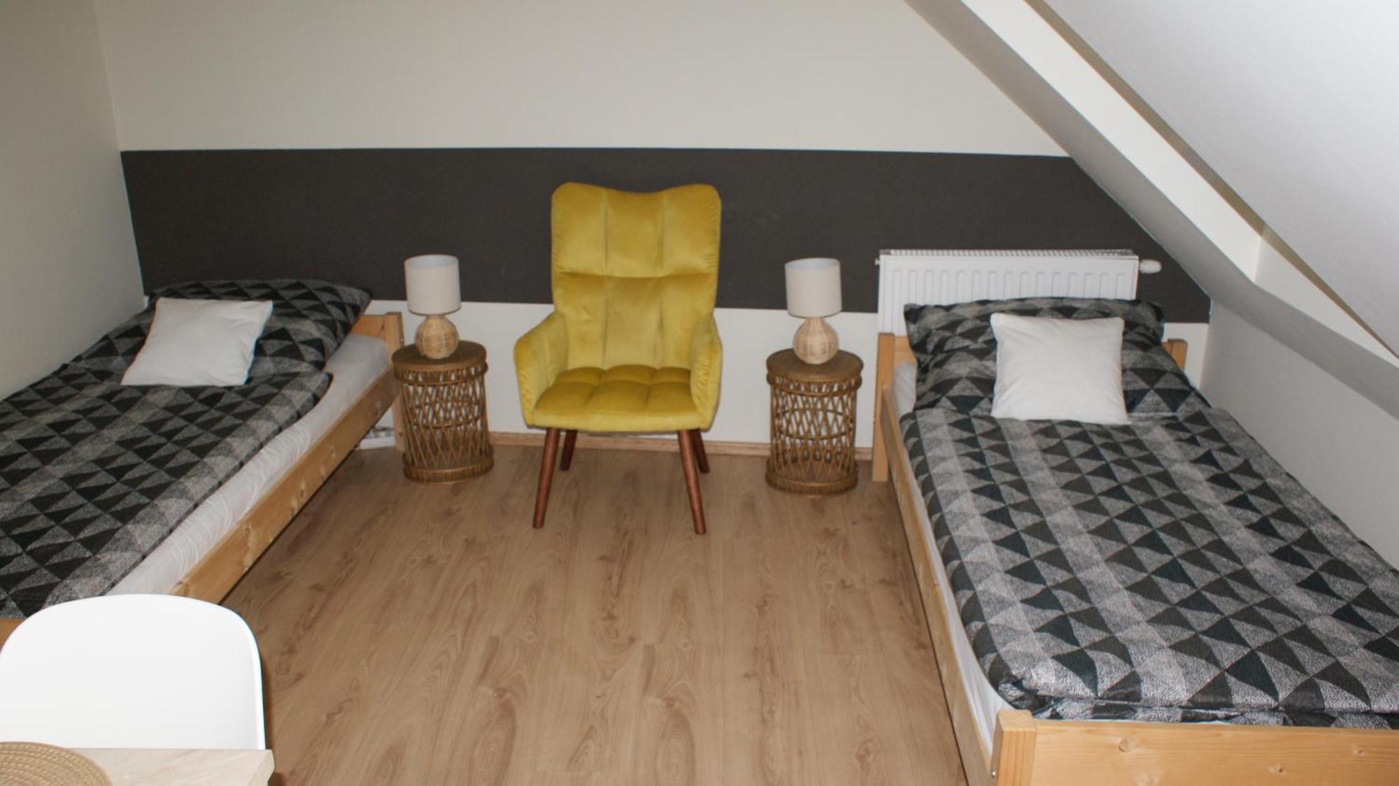 Takacs Vendeghaz 2 Sopron