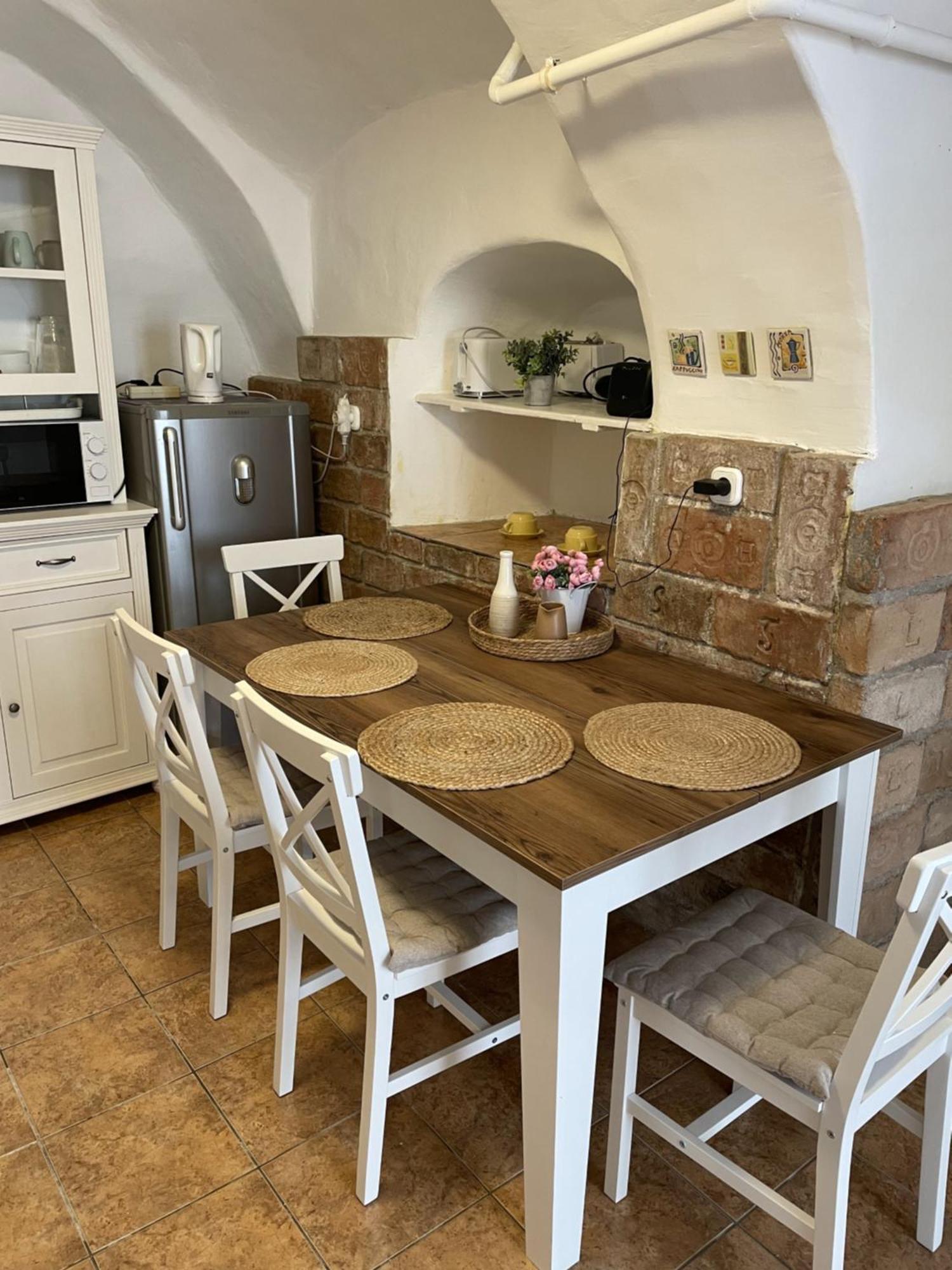 Takacs Vendeghaz 2 Apartment Sopron